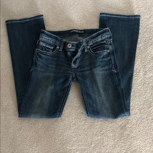 Gently used Express jeans only worn 2-3 times.